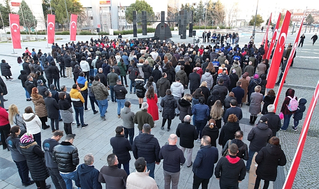 6 Şubat’ta hayatını kaybedenler Nilüfer’de anıldı  