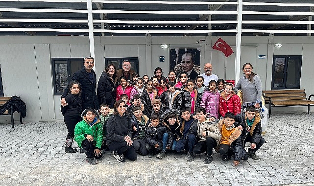 Akut Vakfı’nın Hatay’daki okullarında dayanışma sürüyor