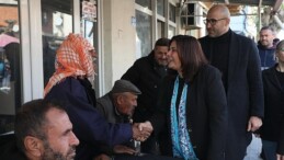 Aydın Büyükşehir Belediye Lideri Hasret Çerçioğlu Germencik Pazarı’nda Vatandaşlarla Bir Ortaya Geldi