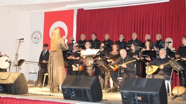 Burhaniye 19. hasat Şenliği tüllerle sona erdi