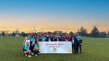 “Cumhuriyetin Yüzleri Eğitim için Koşuyor” kampanyasıyla 5 bin 564 çocuğa ulaşıldı