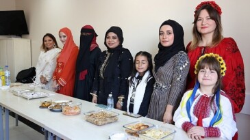 Dünyanın her rengi KO-MEK’te