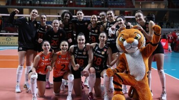 Eczacıbaşı Dynavit, ismini çeyrek finale yazdırdı