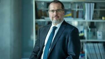 EY, 2024 yılında telekomünikasyon kesimini etkileyecek en değerli 10 riski açıkladı!