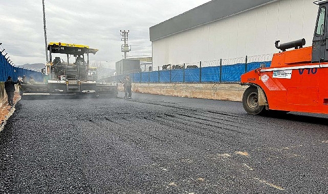 Ford fabrikasına ulaşımın sağlandığı yola asfalt