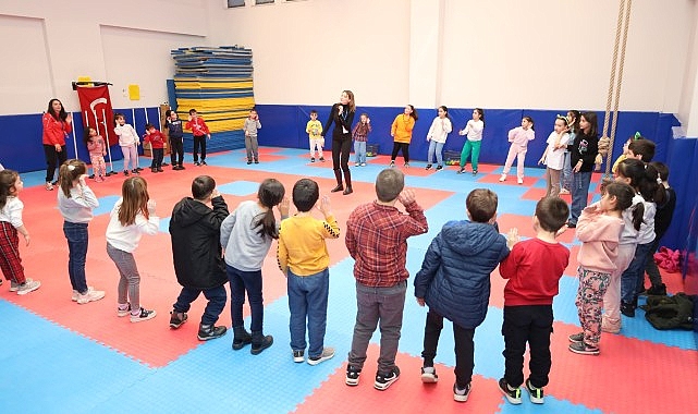 Gebzeli anneler sağlıklı ömür seyahatinde