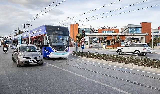 İzmirliler Çiğli Tramvayı’nı çok sevdi