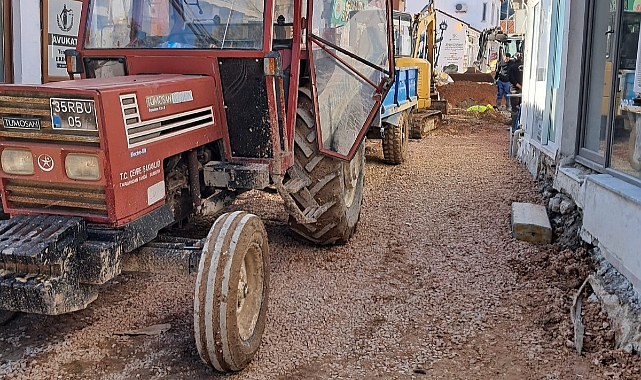 Karaburun Cumhuriyet Caddesi atık su sınırına kavuştu