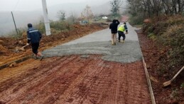 Kartepe Belediyesi Fen İşleri Müdürlüğü’ne bağlı takımlar ilçe genelinde üst yapı çalışmalarına aralıksız devam ediyor