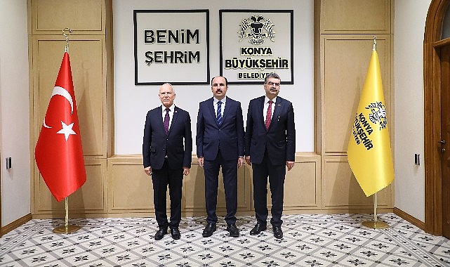 KKTC Meclis Lideri Şiddetli Töre Lider Altay’ı Ziyaret Etti