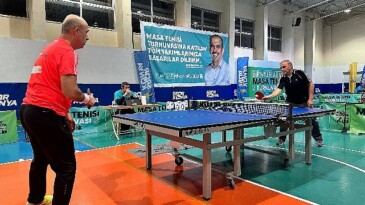 Konya Büyükşehir’in Masa Tenisi Turnuvası’nda Büyük Heyecan Yaşandı