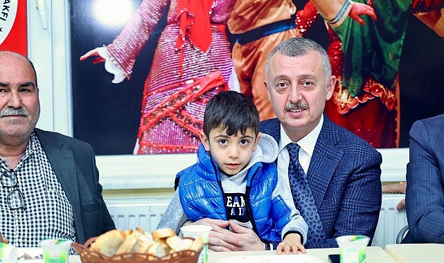 Lider Büyükakın canlarla iftar yaptı