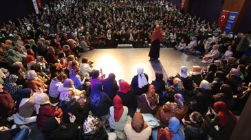 Lider Sandıkçı,  “Kültür ve sanatta farkımızı gösterdik”