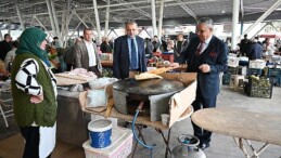 Lider Topaloğlu’ndan pazar esnafına ziyaret