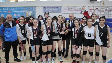 Liseler Ortası 100. Yıl Voleybol Turnuvası Sona Erdi…