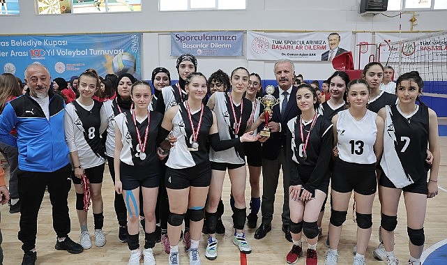 Liseler Ortası 100. Yıl Voleybol Turnuvası Sona Erdi…