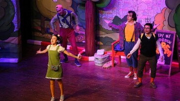 Memnunluk Denince Akla Tiyatro Oyunu Muğla’da Çocuklarla Buluştu