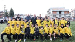 Minik futbolcular Büyükakın’a hünerlerini sergiledi