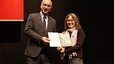 Müellif Niran Elçi çocuklara kıssa anlattı