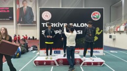 Nevşehir Belediyesi Gençlik ve Spor Kulübü atleti Yağız Pala, U-16 Türkiye Salon Atletizm Şampiyonası’nda altın madalya kazandı.