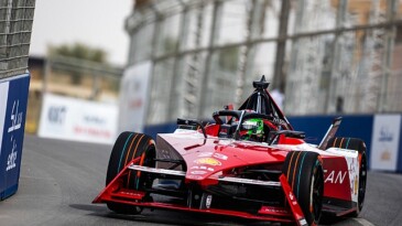 Nissan Formula E Grubu, Diriyah E-Prix’sinde podyumdaki yerini aldı