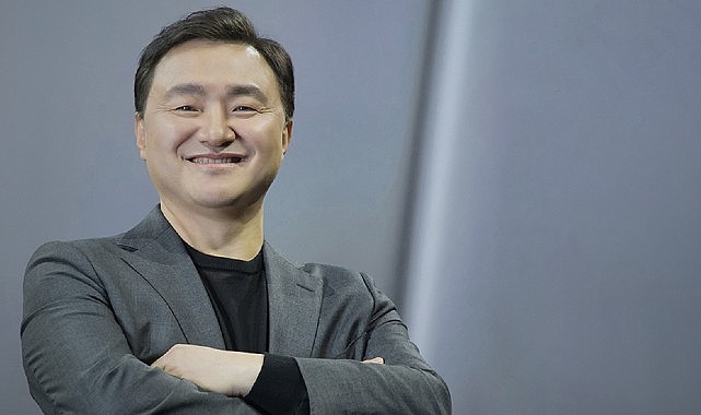Samsung Electronics Taşınabilir Dünya Lideri ve CEO’su TM Roh: ”Mobil Yapay Zeka Çağına Güzel Geldiniz”