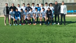 Selçuk Şahin, Yenişehir Belediyesi U16 Futbol Ekibi’nin maçını izledi