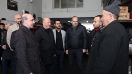 Selçuklu Belediye Lideri Ahmet Pekyatırmacı 31 Mart Mahallî Seçimleri kapsamında Eski Endüstri’de bulunan işyerlerine ziyaret gerçekleştirdi