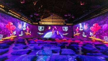 Sevginin ve dostluğun ikonik kıssası Küçük Prens gösterisi Fişekhane’de devam ediyor