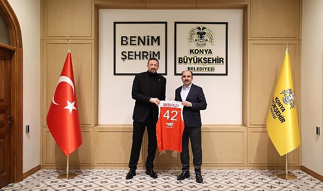 TBF Lideri Hidayet Türkoğlu Lider Altay’ı Ziyaret Etti