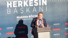 Tekrar aday gösterilen Lider Böcek’e Ankara dönüşü coşkulu karşılama