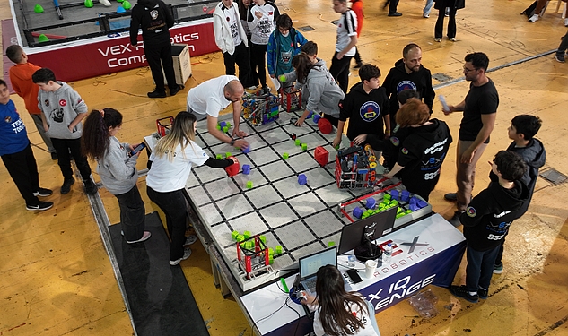 VEX Robotics Antalya Turnuvası düzenlendi