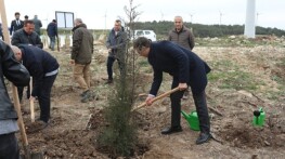 Akfen Holding, Çanakkale’ye Türkiye Cumhuriyeti’nin 100’ncü Yılında 100 Bin Ağaçlık Hatıra Ormanı Kuruyor