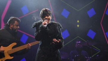 Aydilge müzikleri ve gücü ile Bursa’yı salladı