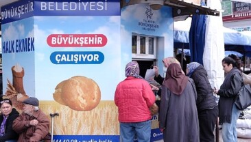Aydın Büyükşehir Belediyesi Halk Ekmek Fabrikası Ramazan ayında da Aydınlılara hizmet vermeye devam ediyor