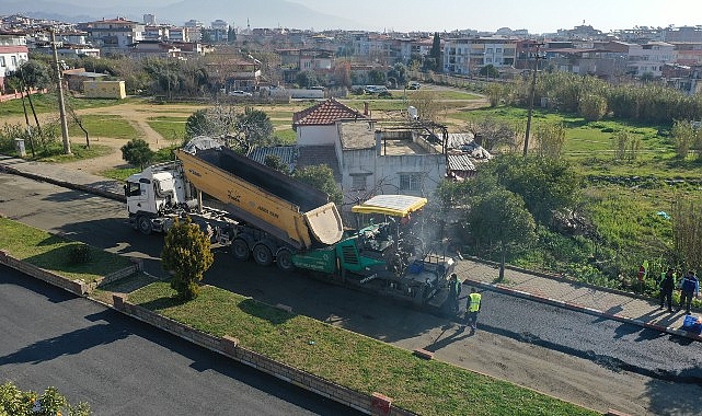 Aydın Büyükşehir Belediyesi, kente yeni yollar kazandırmak ve mevcut yolları yenilemek için çalışmalarını sürdürüyor