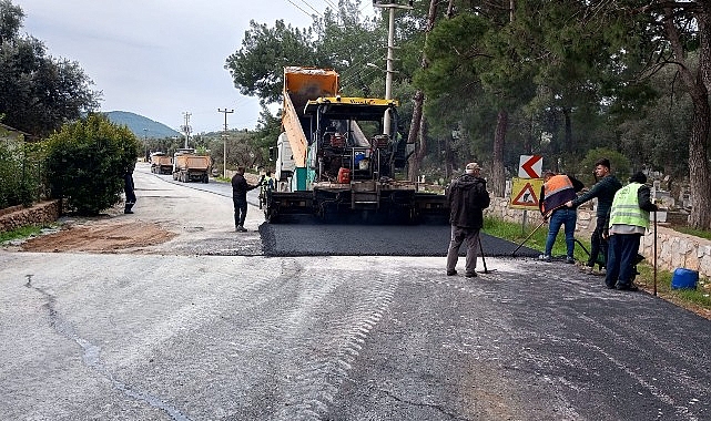 Bodrum Çiftlik Mahallesinde Sıcak Asfalt Çalışması