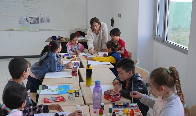 Didim Belediyesi açmış olduğu fotoğraf kurslarında geleceğin ressamlarını yetiştirmeye devam ediyor