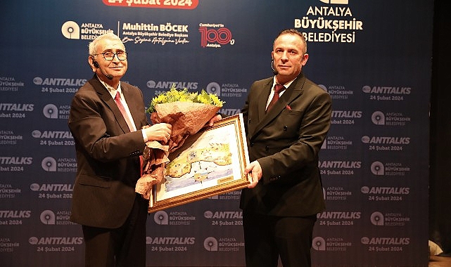 Durmuş Yılmaz, Anttalks Etkinliği’nde Antalyalılarla Buluştu