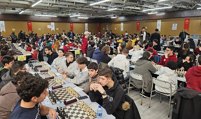 Gölcük Okullar Ortası Satranç Turnuvası Başladı