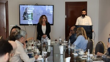 IBM yaratıcılığı ve verimliliği artırma yolunda Generative AI ile yeni iş yapış biçimlerini husus alan bir basın toplantısı gerçekleştirdi