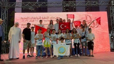 İzmirli Öğrencilerden Yelken’de Milletlerarası Muvaffakiyet