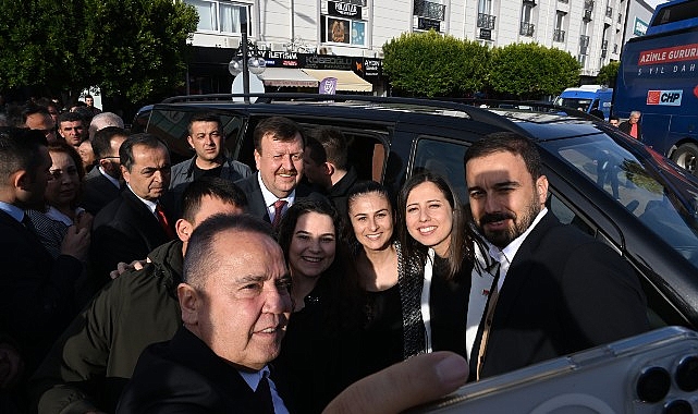 Lider Böcek Gazipaşa Seçim Uyum Merkezi’ni açtı