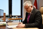 Lider Gerenli ‘Halkçı Belediyecilik Taahhütnamesi’ni imzaladı
