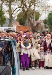 Menemen Belediye Başkanı Aydın Pehlivan, Çukurköy’de dört açılış birden yaptı