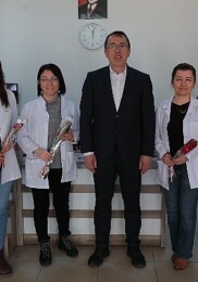 Nevşehir Belediye Lideri Dr. Mehmet Savran, sağlık kuruluşlarını ziyaret ederek sıhhat çalışanlarının 14 Mart Tıp Bayramı’nı kutladı