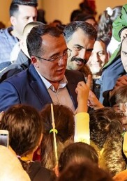 Nevşehir Belediyesi tarafından çocuklar için düzenlenen ramazan cümbüş programlarına ilgi her geçen gün artarak devam ediyor