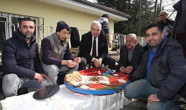 Pazarcılar öğlen yemeğini Şadi Özdemir ile paylaştı