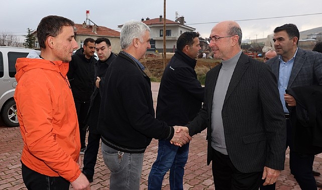 Selçuklu Belediye Başkanı Ahmet Pekyatırmacı, ilçede bulunan 12 dış mahalleyi ziyaret ederek vatandaşlarla bir ortaya geldi