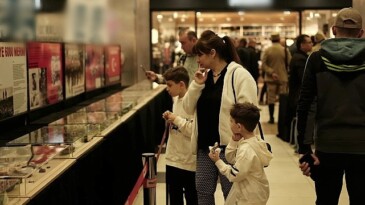 Selçuklu Belediyesi’nin Çanakkale ruhunu canlı tutmak ve ecdadın kanıyla yazılan destanı gelecek kuşaklara aktarmak gayesiyle düzenlediği “Anadolu’nun Diriliş Destanı Çanakkale” standı vatandaşlardan ağır ilgi görüyor